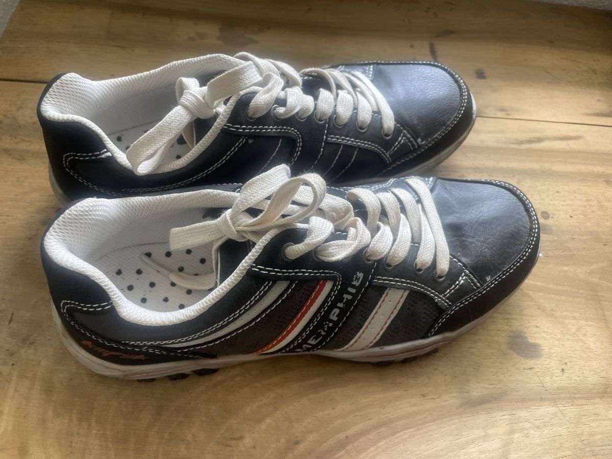 Scarpe da uomo: Memphis Herren Schuhe, Gr. 41 – Usato da Hergiswil NW venduto da natejuke 1