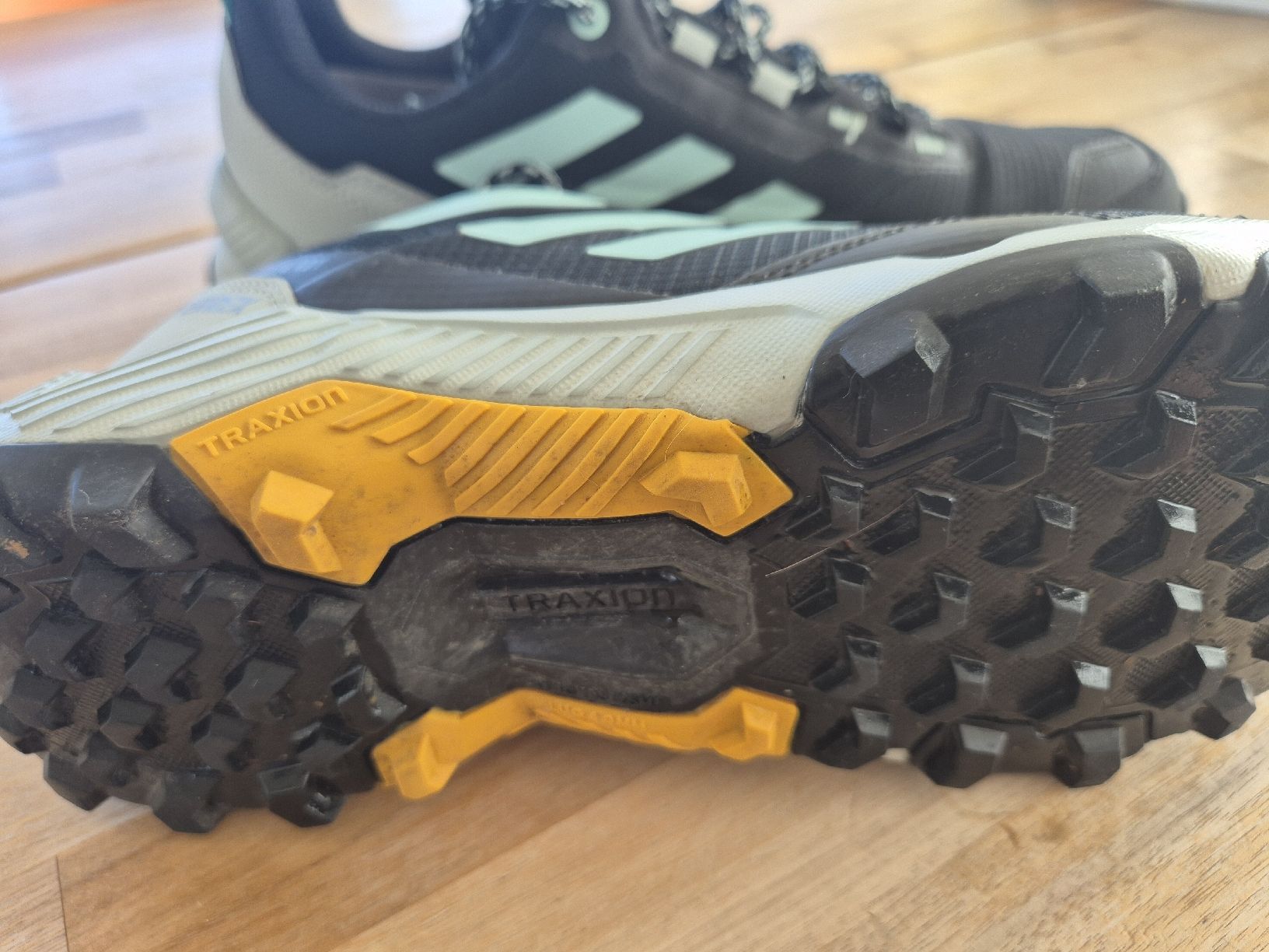 Adidas Scarpe da uomo: Neuwertiger ADIDAS Terrex Gr 42 – Nuovo (secondo la descrizione) da Hauenstein venduto da Zacherl 1