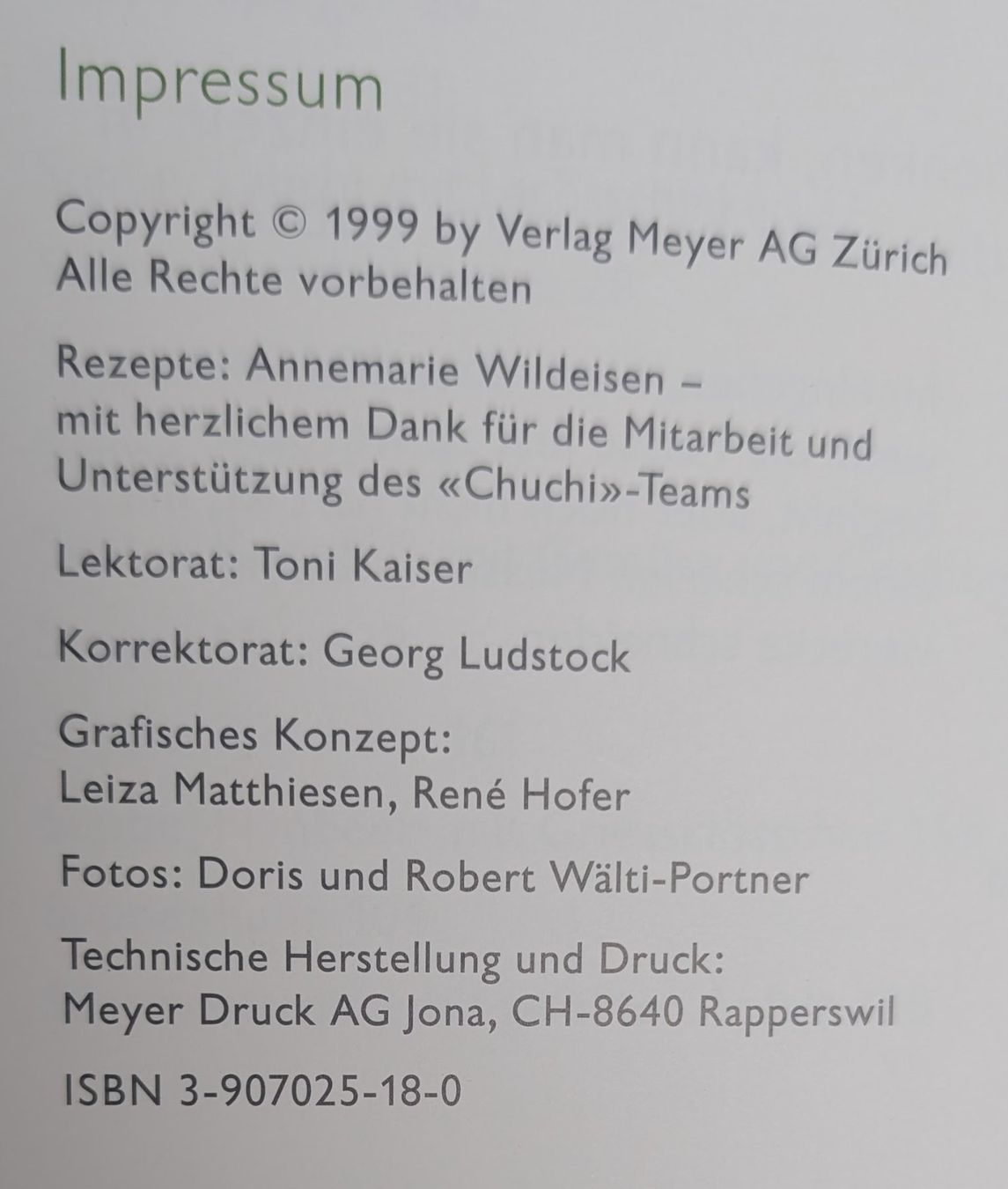 Libri: Kochbuch "Us em Chuchi-Chäschtli" - Schweizer Küche Rezep... – Usato da Zürich venduto da axolottchen 9