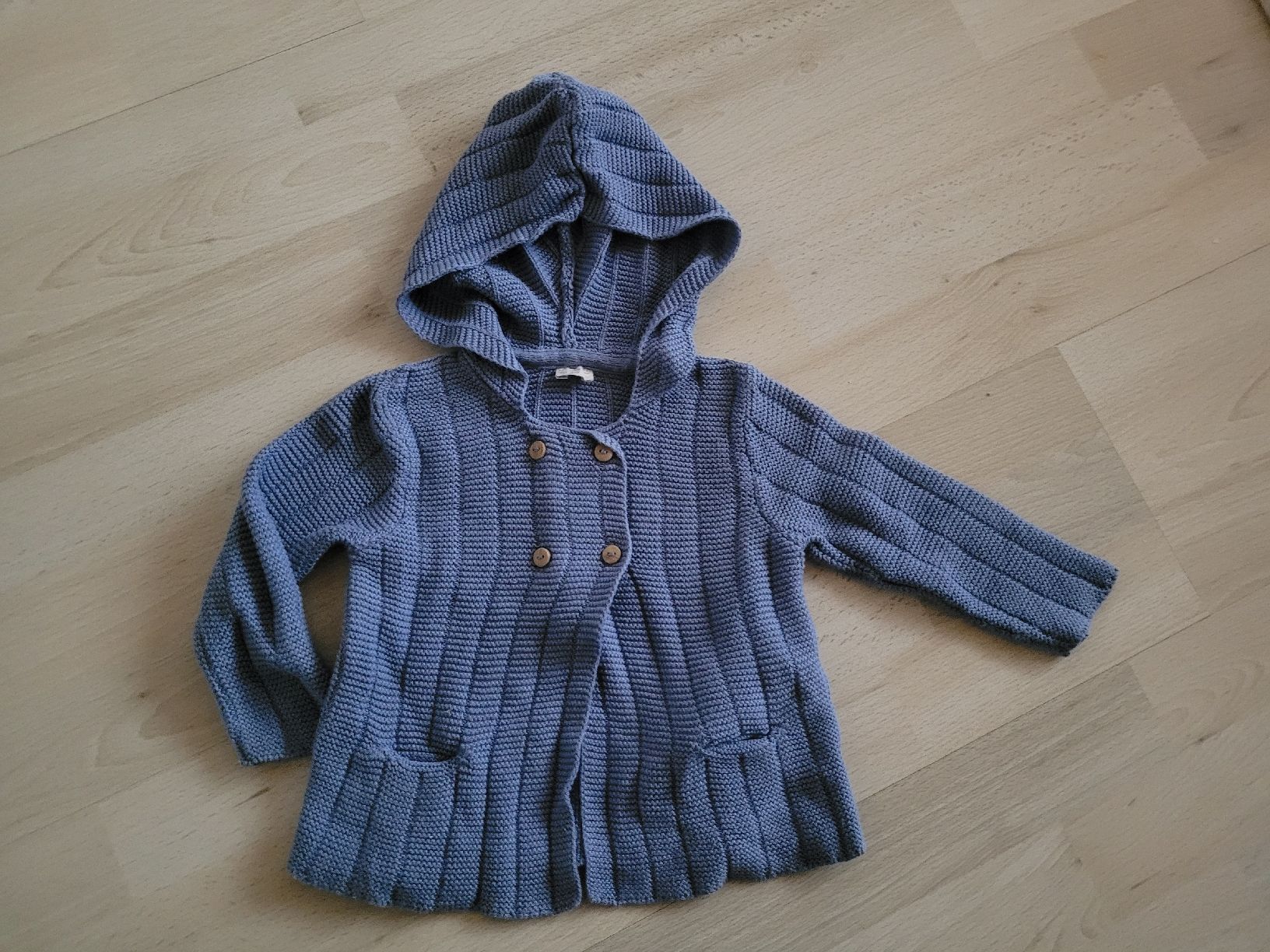 Pullover & Sweatshirts: Jäggli gr. 74/80 – Gebraucht aus Inwil von Flower2325