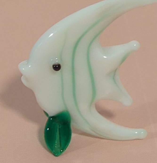 Tutte le decorazioni: Hübsche Glasfigur Fisch Deko – Nuovo (secondo la descrizione) da Zürich venduto da rah_5p85