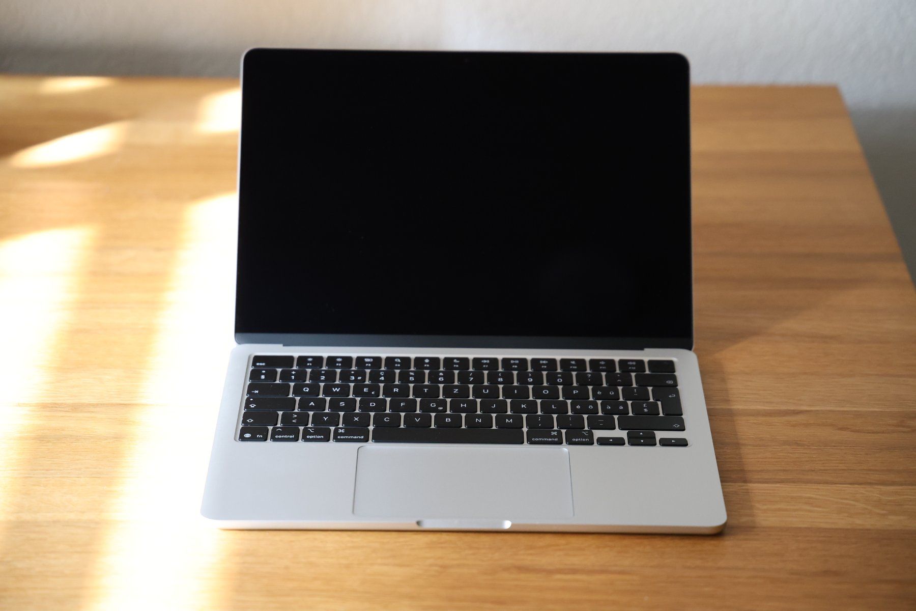 Apple Notebooks: Apple MacBook Air 13" | M4 | 512GB SSD – Gebraucht aus Belp von neno24