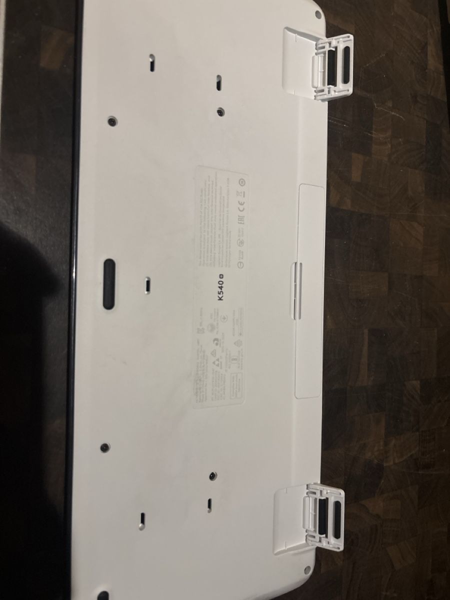 Logitech Tastaturen: Logitech K540e Tastatur schwarz Schweizer Layout gebraucht – Gebraucht aus Kaiserstuhl AG von mar_5k9x 1
