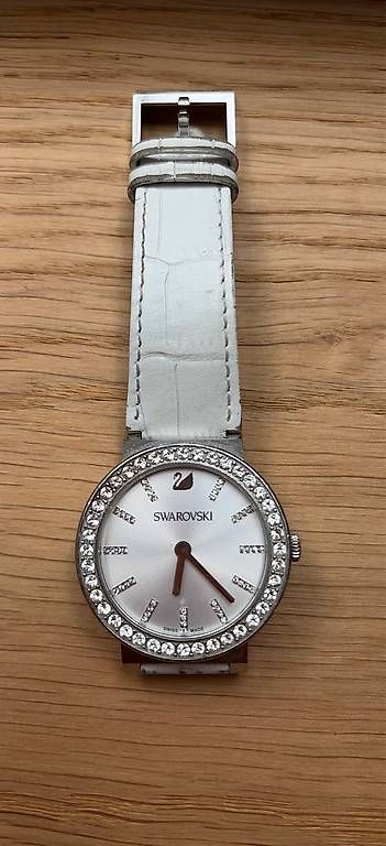 Swarovski Orologi: Swarovski Damenuhr – Usato da Lufingen venduto da Lindalalinda
