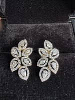 Stud Earrings 1.31Ct Diamonds and 18k Gold
