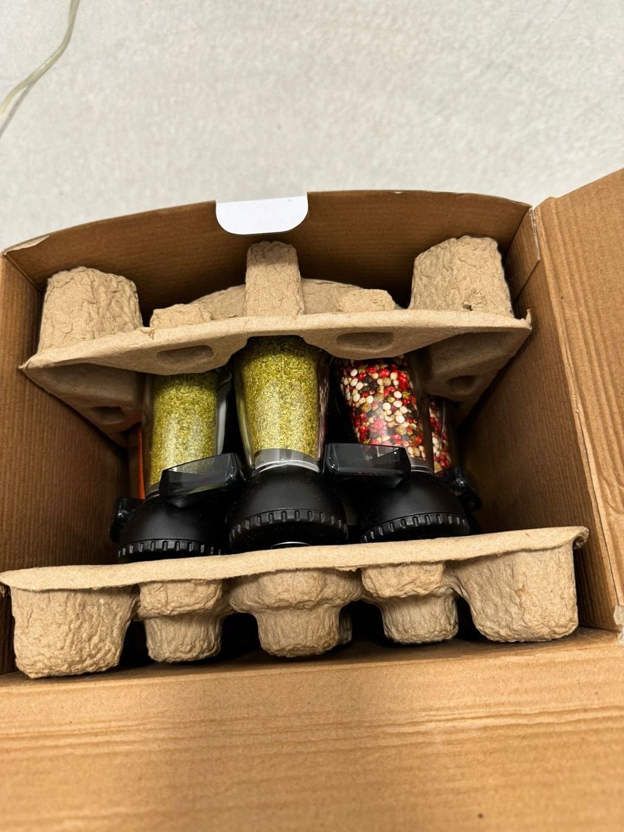 Appareils de cuisine: Gewürzständer – Neuf avec emballage d'origine à Küssnacht am Rigi par pet_h97d 1