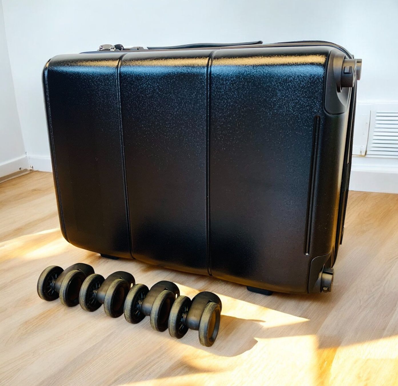 Valigie: Handgepäck Polycarbonat 55CM Gr. M gateBAG SCHWARZ NEU – Nuovo e nell'imballaggio originale da Bergdietikon venduto da shopAgent 7