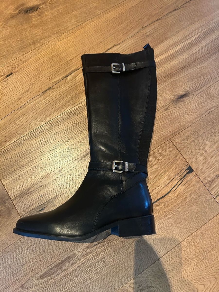 Dune London Scarpe da donna: Damenstiefel DUNE Grösse 39 – Usato da Affoltern am Albis venduto da rollotomasi