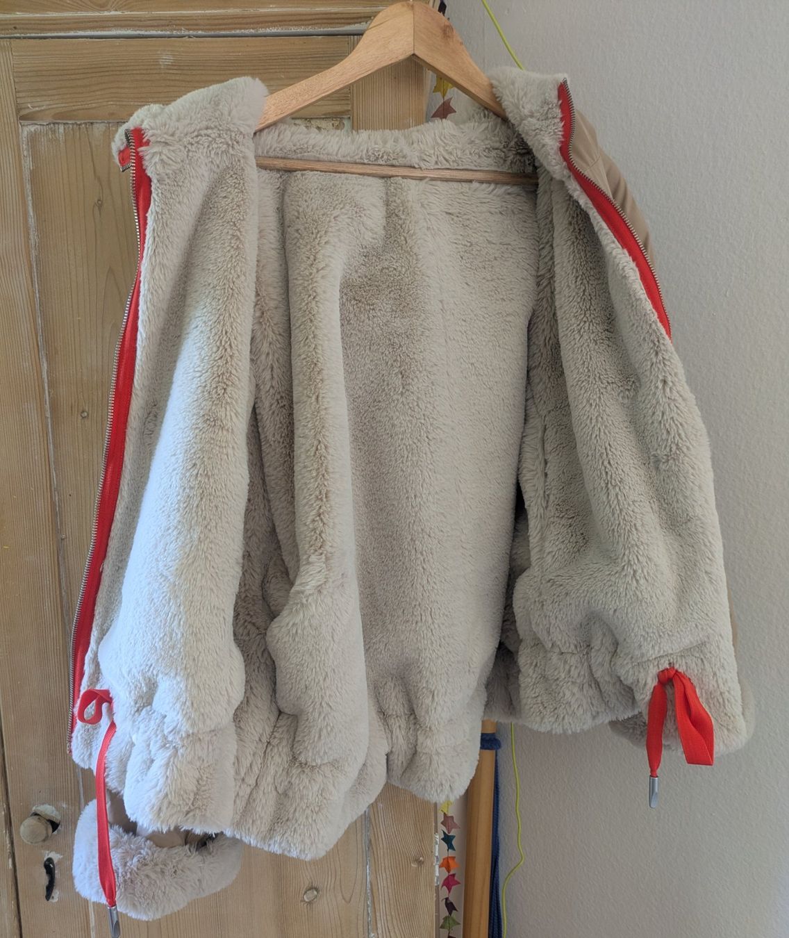 Jacken: Winterjacke aus Kunstfell – Gebraucht aus Dornach von mkh_8yst 2