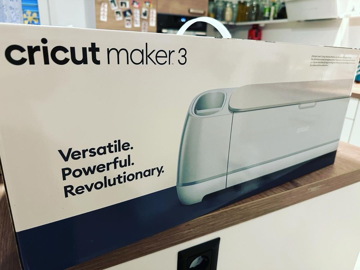 Tutte le macchine: Schneideplotter Cricut Maker 3 – Usato da Jonschwil venduto da car_27pf 1