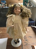 Antike Porzellanpuppe, ca. 40cm gross, nummeriert (H)