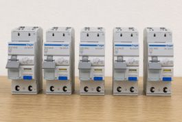 5stk Fehlerschutzschalter neu verpackt