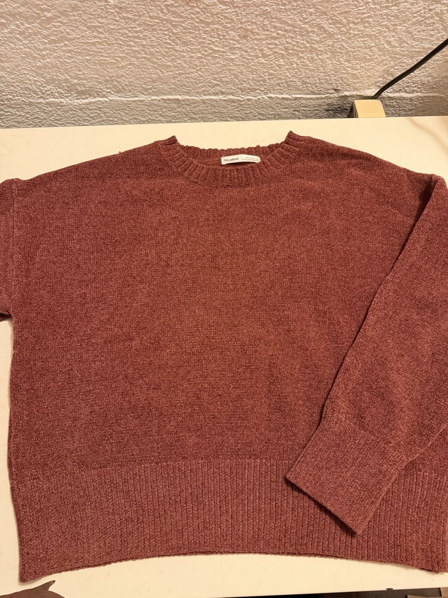 Pull&Bear Maglioni & Felpe: Pullover Pull&Bear rot rostfarben Grösse M guter Zustand – Nuovo (secondo la descrizione) da Luzern venduto da Lorena.haj