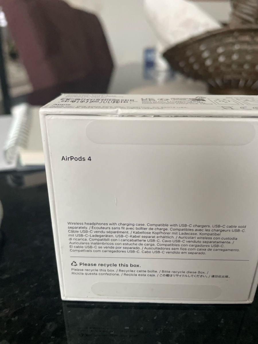 Apple Casques audio: Neue AirPods 4 mit case – Neuf (Voir description) à Rüti ZH par Aminalejla 2
