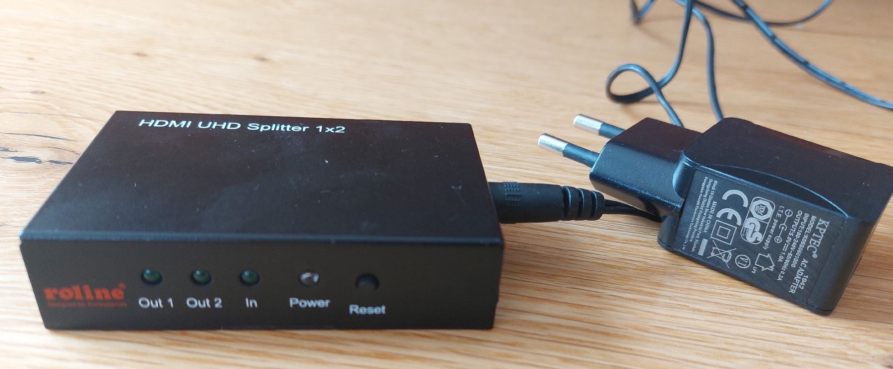 Adattatori: ROLINE 4K HDMI Video-Splitter, 2fach – Usato da Seeberg venduto da Gebi8