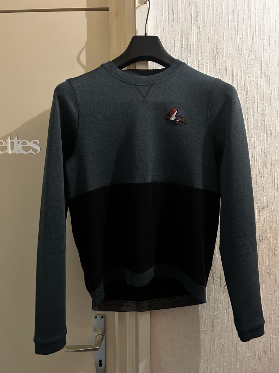 Leibchen & Hosen: Maillot café du cycliste – Gebraucht aus Montreux von Ciel1820