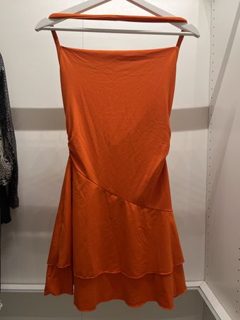 Oranges Sommerkleid - Figurbetont XS