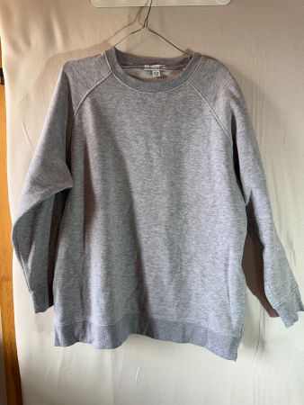 Grauer Pullover von Primark Gr. L