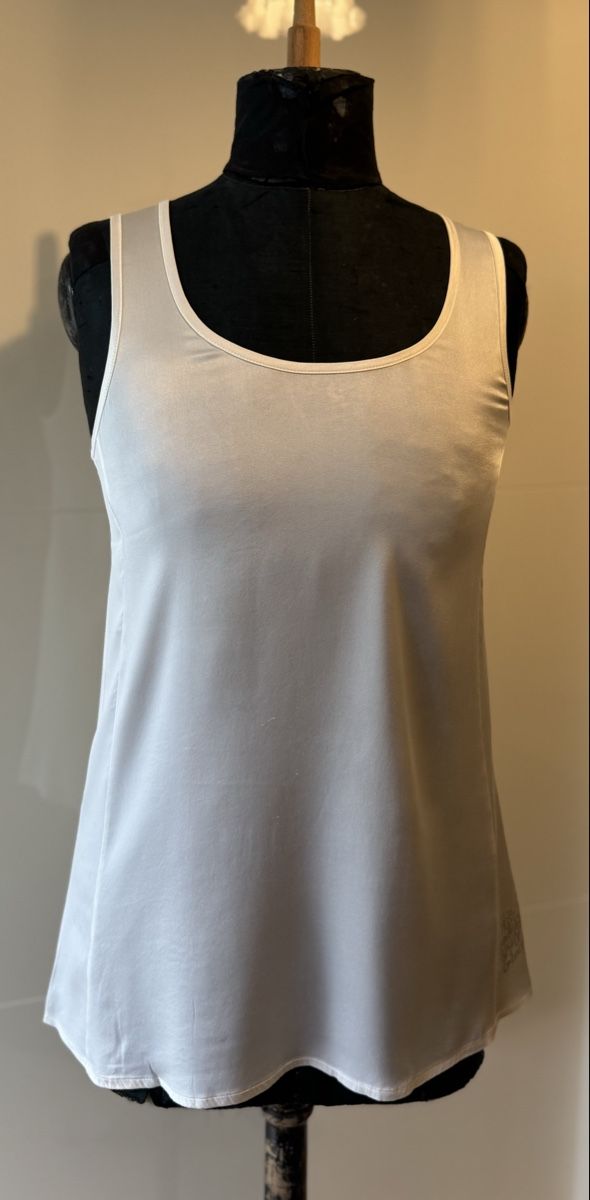 Top: Seiden-Top von Grace, Grösse XS – Usato da Chur venduto da Lilo_Pulver