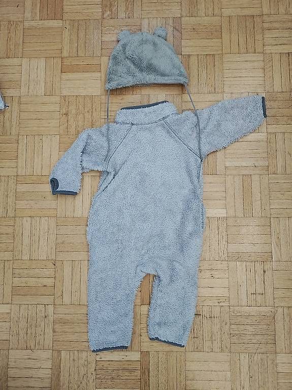Lotti & Set di vestiti: Jumper mit Kappe Set Gr 80 – Usato da Zürich venduto da ste_hv76 1