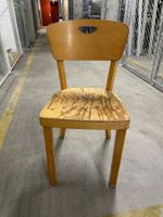 alter Stuhl Massivholz