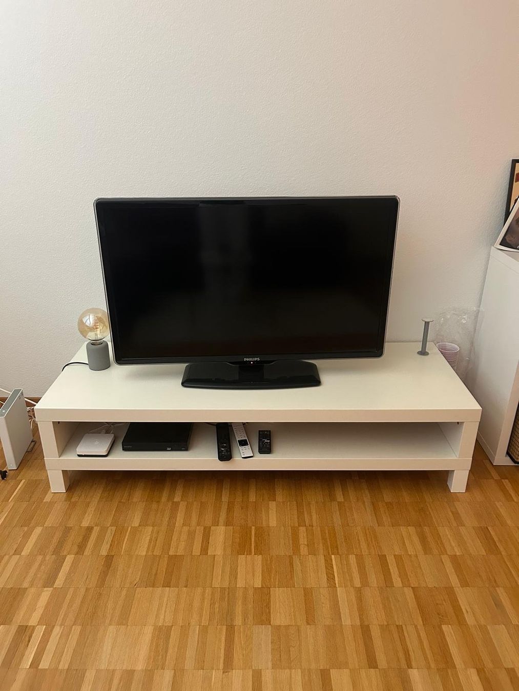 Mobili TV: Fernsehmöbel + Box Gestell zu verkaufen – Usato da Basel venduto da cao_gn85 2