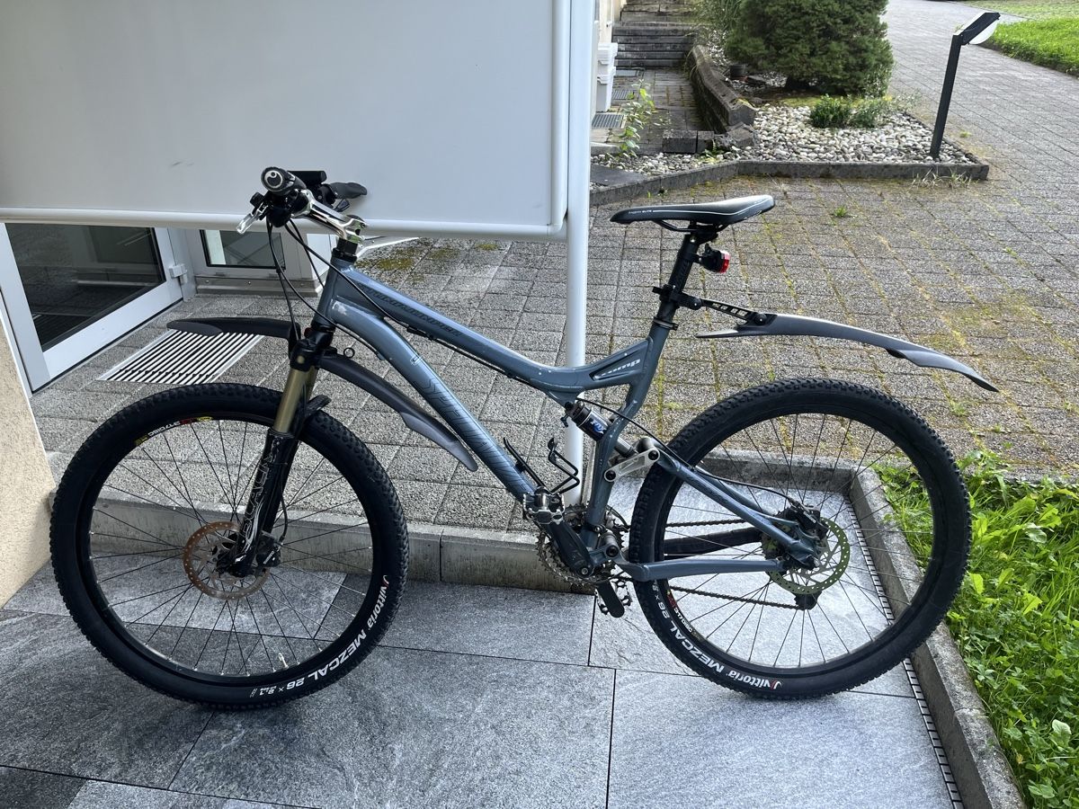 Specialized Velos: Specialized Stumpjumper  Top Bike! – Gebraucht aus Sarnen von I.Ah 1
