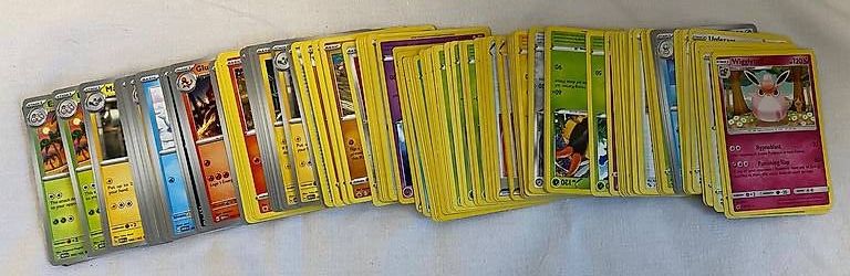 Pokémon Cartes à collectionner: Trainer-Box mit 400 Pokémon Karten – D'occasion à Häutligen par Konvolut_Shop_CH 1