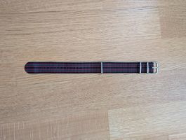 22mm NATO Watch Strap - Bond Striped Black Red Green 