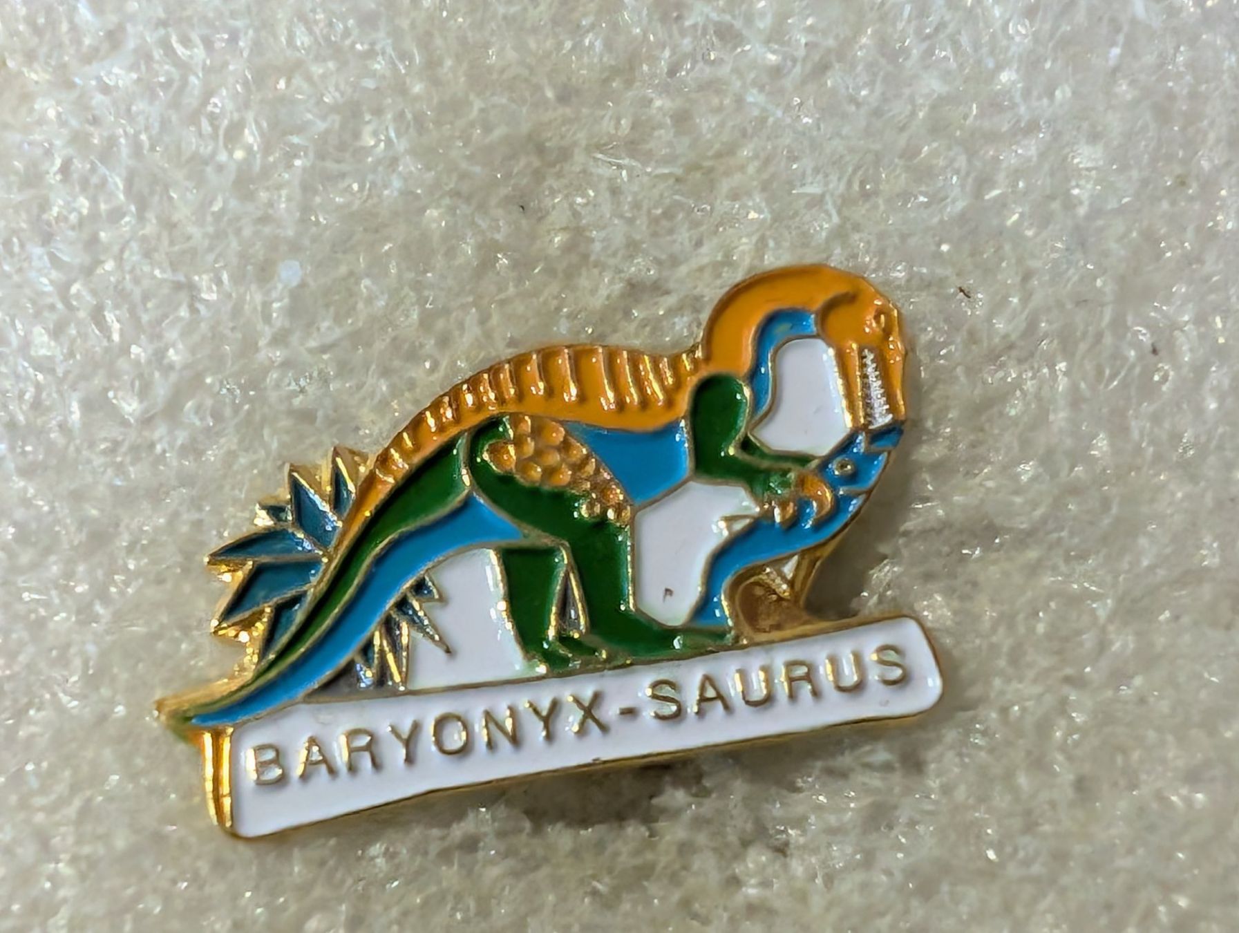 Placchette & Badge: Ansteckpin 172: Dinosaurier – Usato da Oppligen venduto da Pin-Fall-Shop