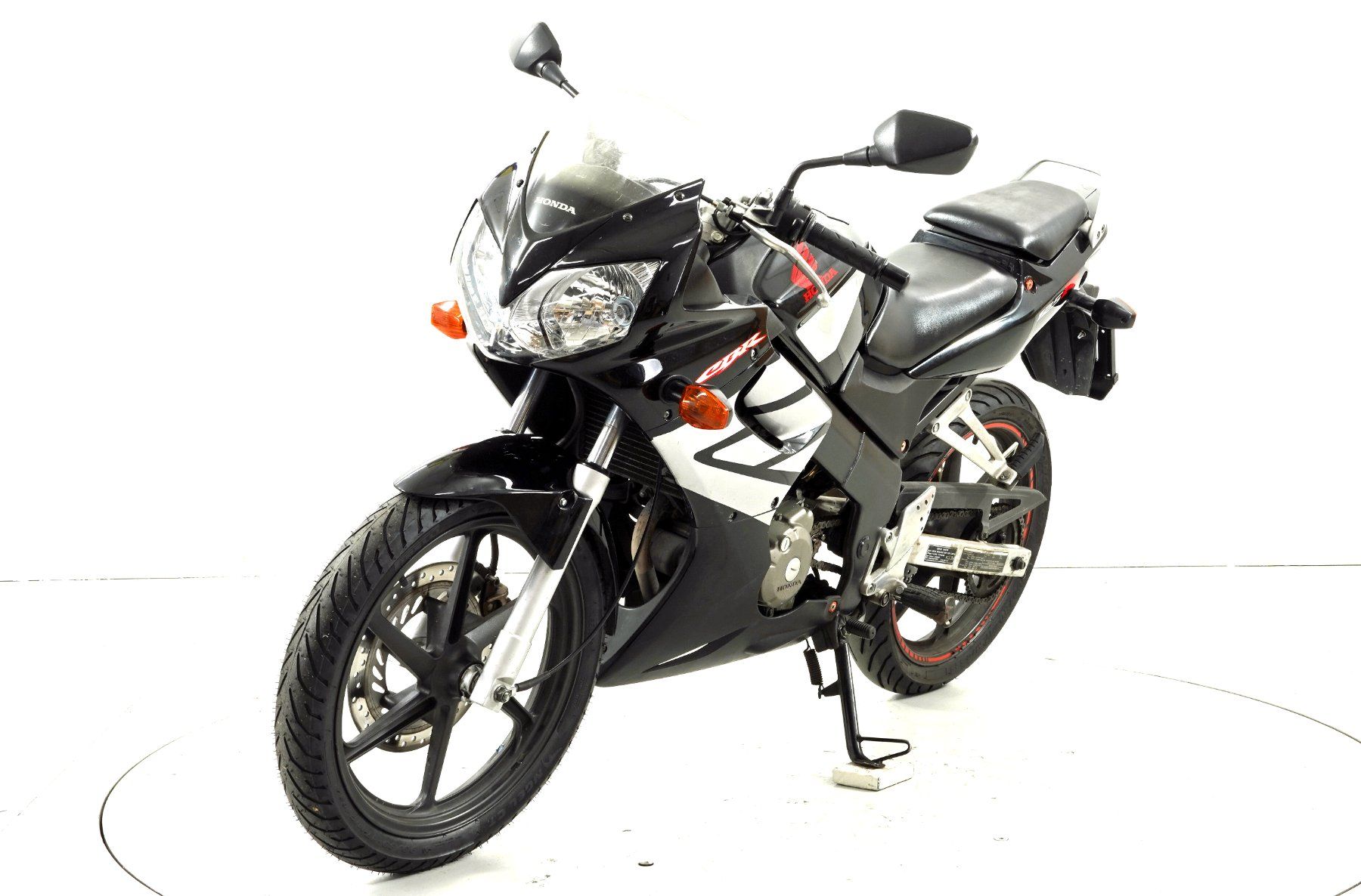 Honda Strasse: Honda CBR 125 R – Gebraucht aus Winterthur von MCW 3