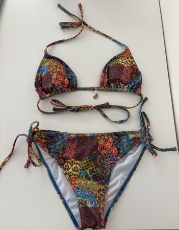 Bikini Neu