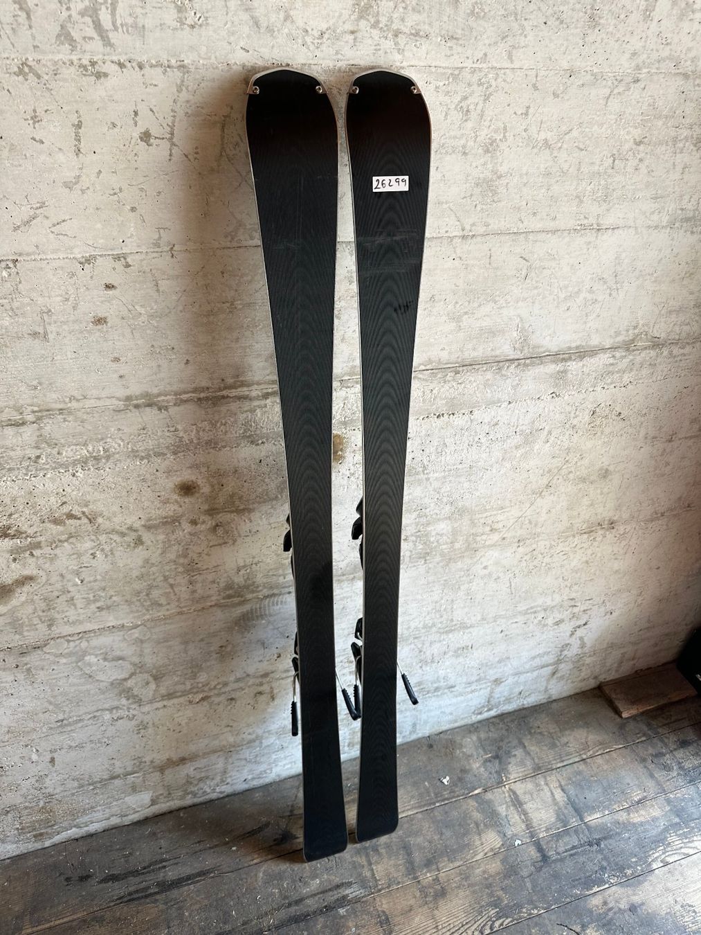 Fischer Skis: Fischer Divine Ski 150CM – Gebraucht aus Emmenbrücke von karkarkar 4