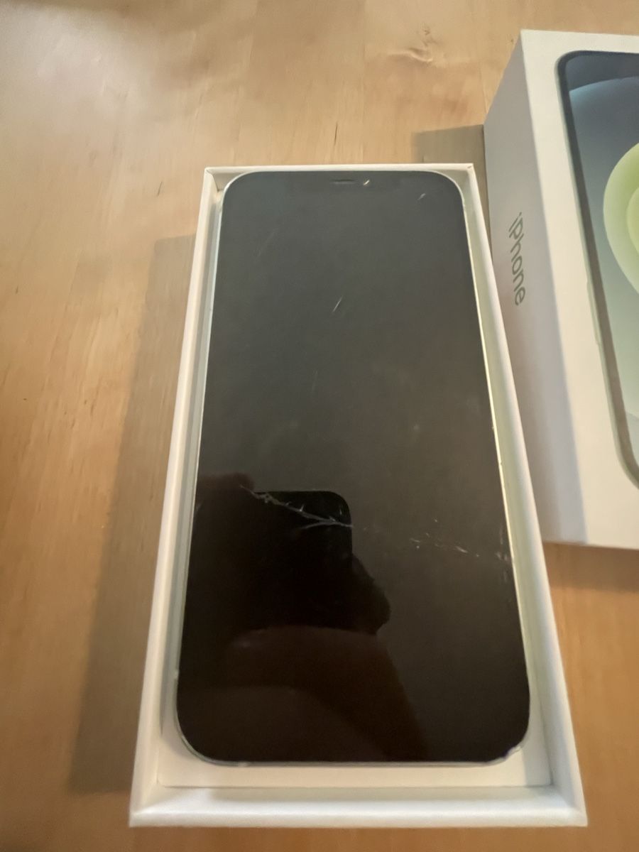 Apple Telefoni cellulari / Smartphones: iPhone 12 – Usato da Hinteregg venduto da DABA03 1