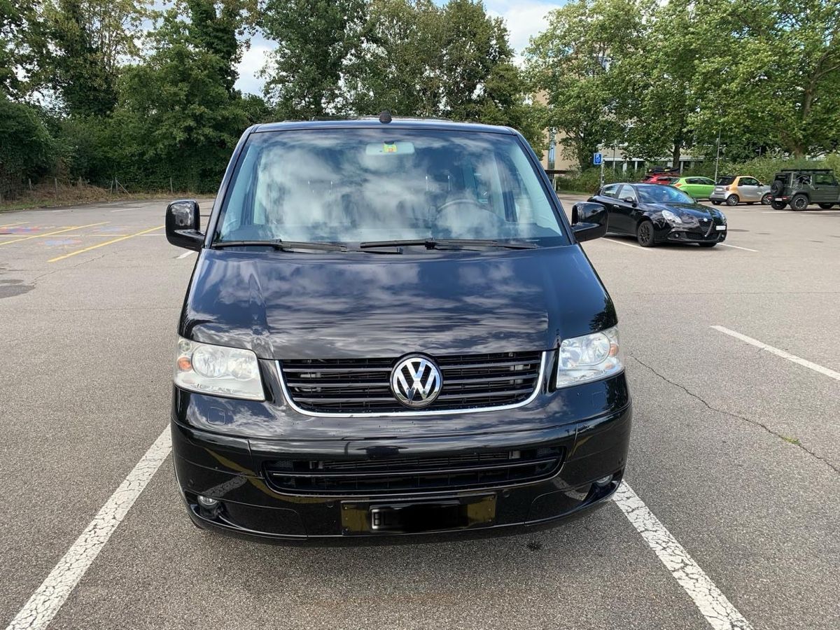 VW Automobili: VW Multivan Highline 2.5 TDI Automat 174 PS – Usato da Oberwil BL venduto da Samsung010 1