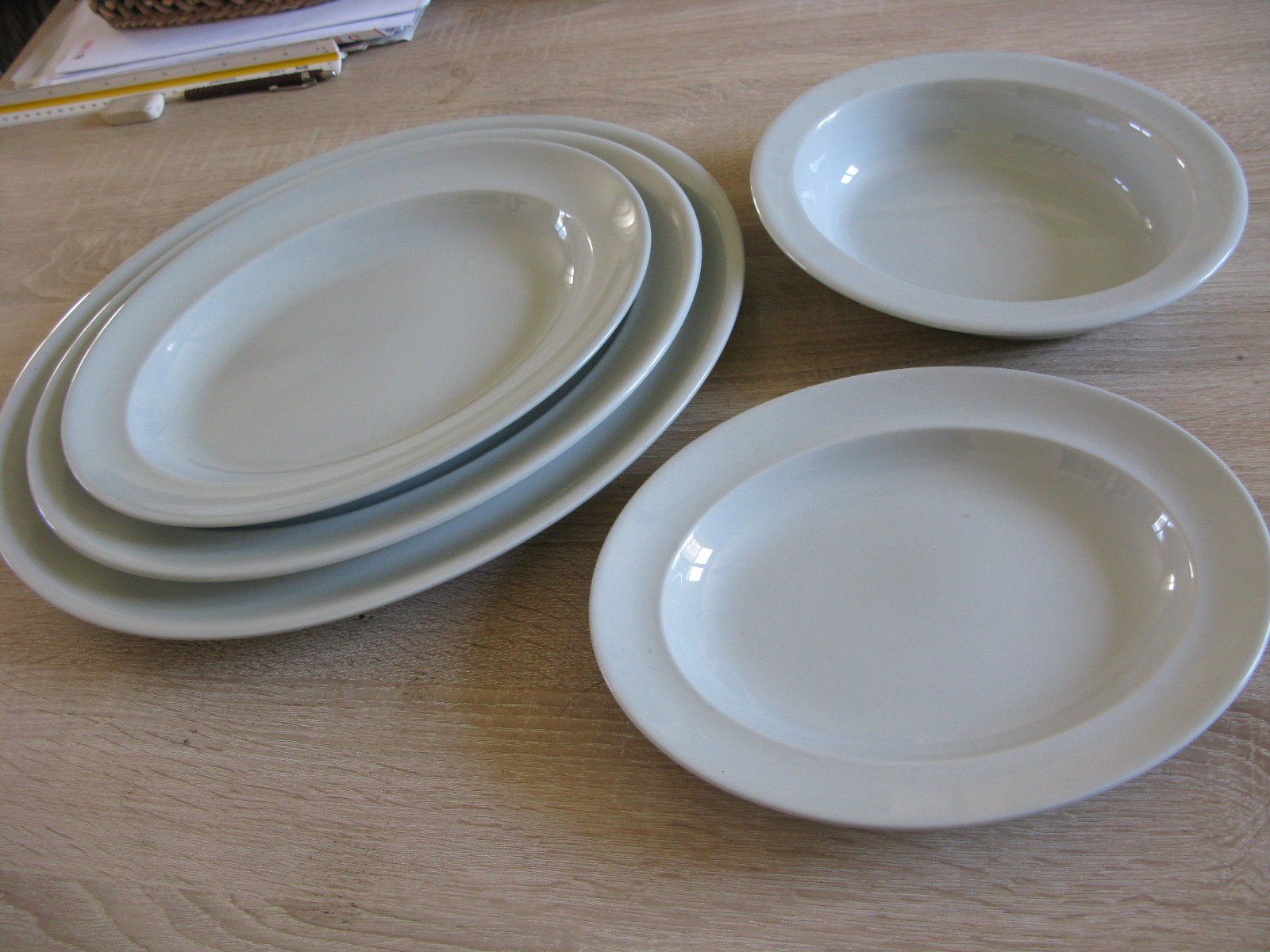 Services de table: 5 ovale Servierplatten – D'occasion à Muttenz par Bhuebi