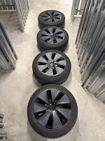 Tesla Model 3 Highland 18 Zoll Photon Winterräder