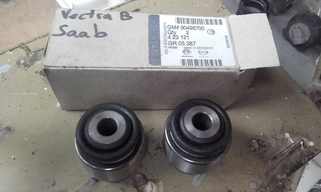 Tutti gli attrezzi: Opel / Saab Hinterachsbuchsen 423121/90496700 – Usato da Huttwil venduto da kadett_78