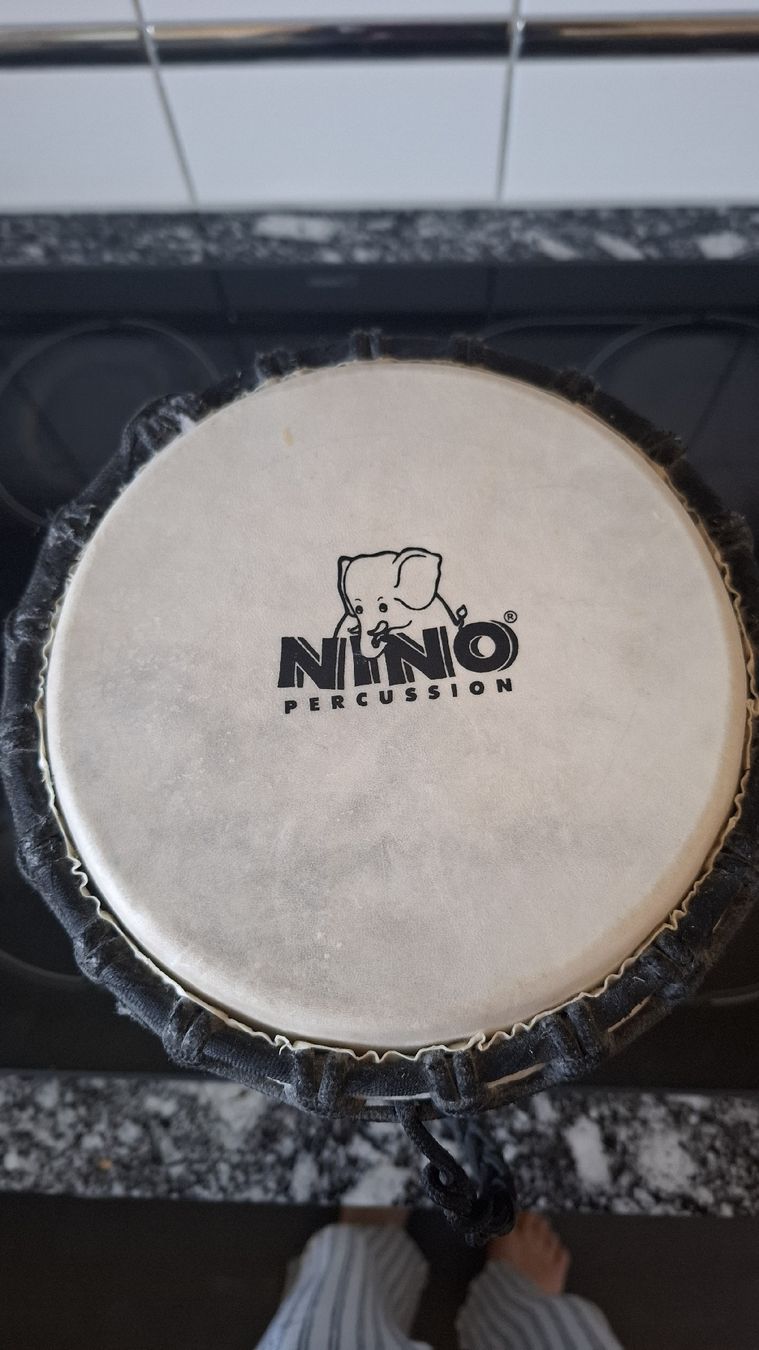 Strumenti musicali: Kinder-Djembe – Usato da Dietikon venduto da zweiumzug 1