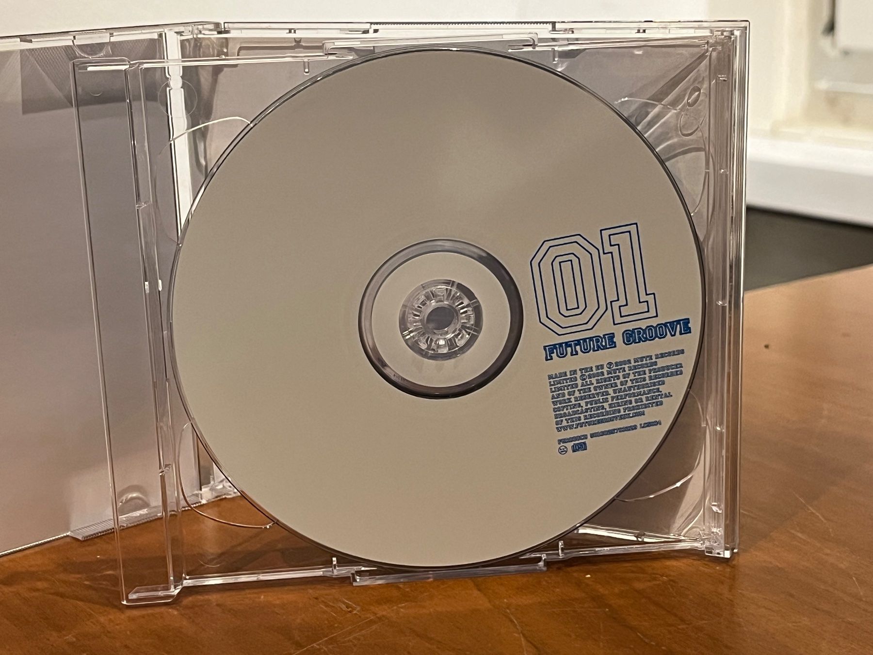 CD: Future Groove Compilation Mixed By Desert – Usato da Küsnacht ZH venduto da swisssales.net 3