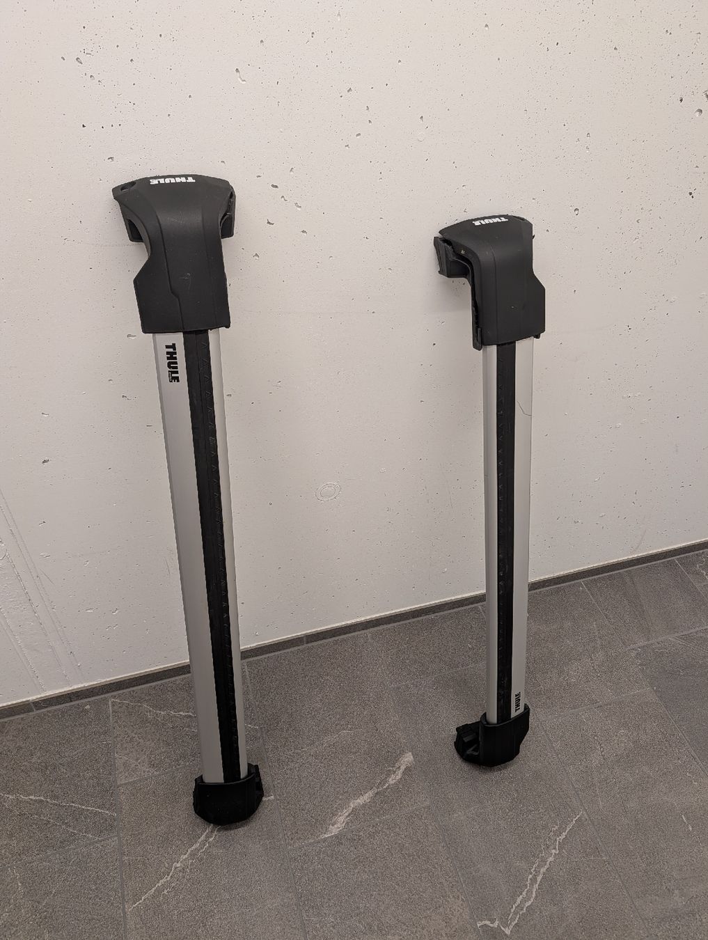 Thule Barres de toit: Thule WingBar Edge Dachträger – D'occasion à Thalwil par jyr_t65q