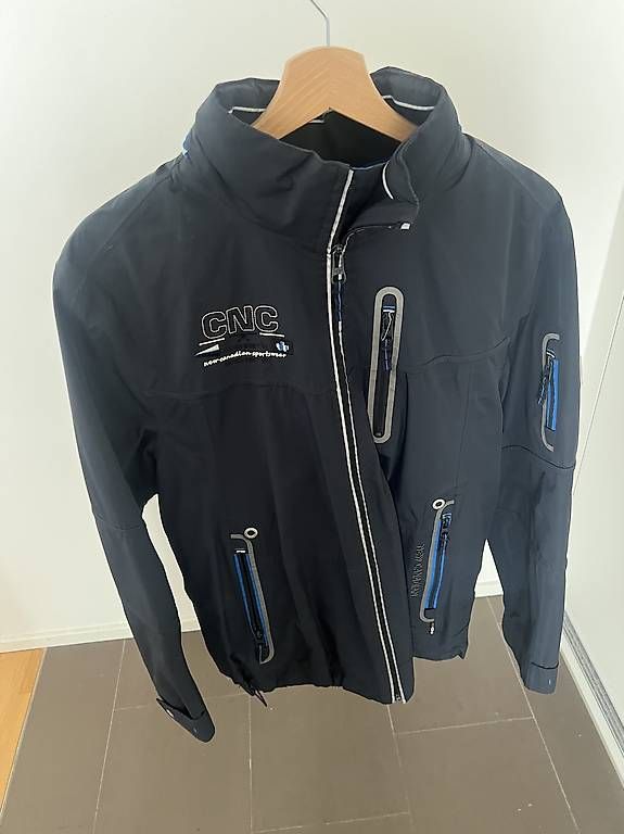 Giacche: Herren Jacke CNC Grösse 48 – Usato da Gebenstorf venduto da pin_67yc