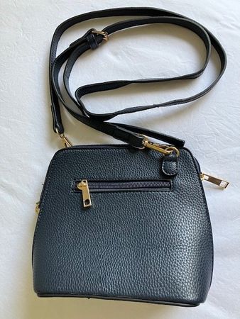 Kleine Schultertasche neu