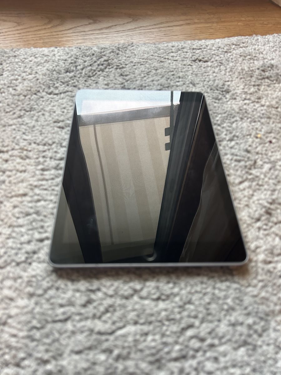 Apple Tablet PC: Apple Ipad 6 Generation  – Gebraucht aus Niederweningen von tid_yy52 2