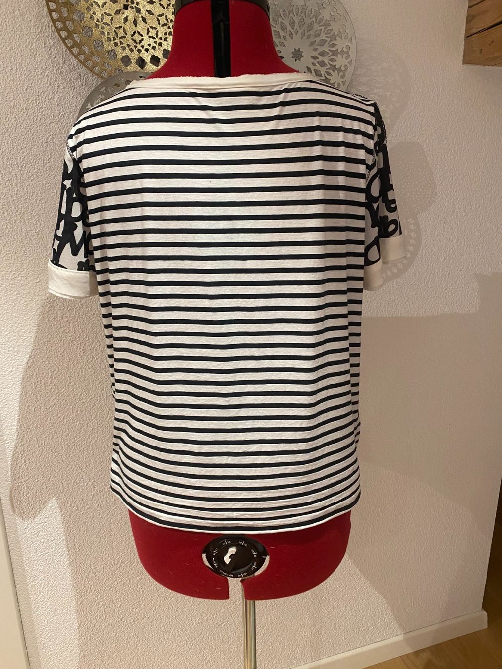 Marc Cain T-Shirts: Marc Cain T'Shirt, Gr. N5 oder D42 – Gebraucht aus Regensdorf von Pointer2009 2