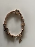 Guess Armband Rosenfarben mit Anhängern guter Zustand