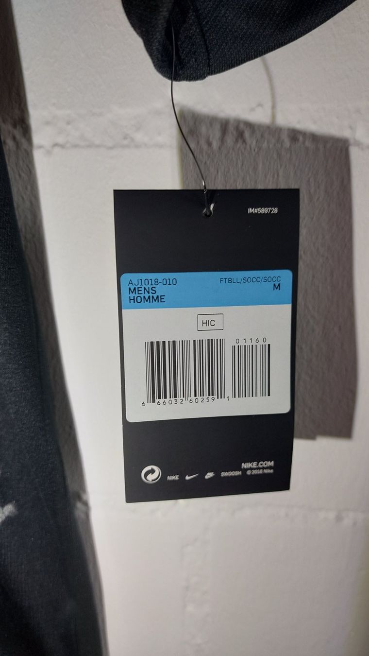 Nike Canottiere & Pantaloni: FC Aarau Trikot 2019/20 Gr. M Signed – Nuovo (secondo la descrizione) da Hedingen venduto da Turicun25 6
