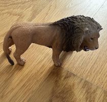 Schleich brüllender Löwe 