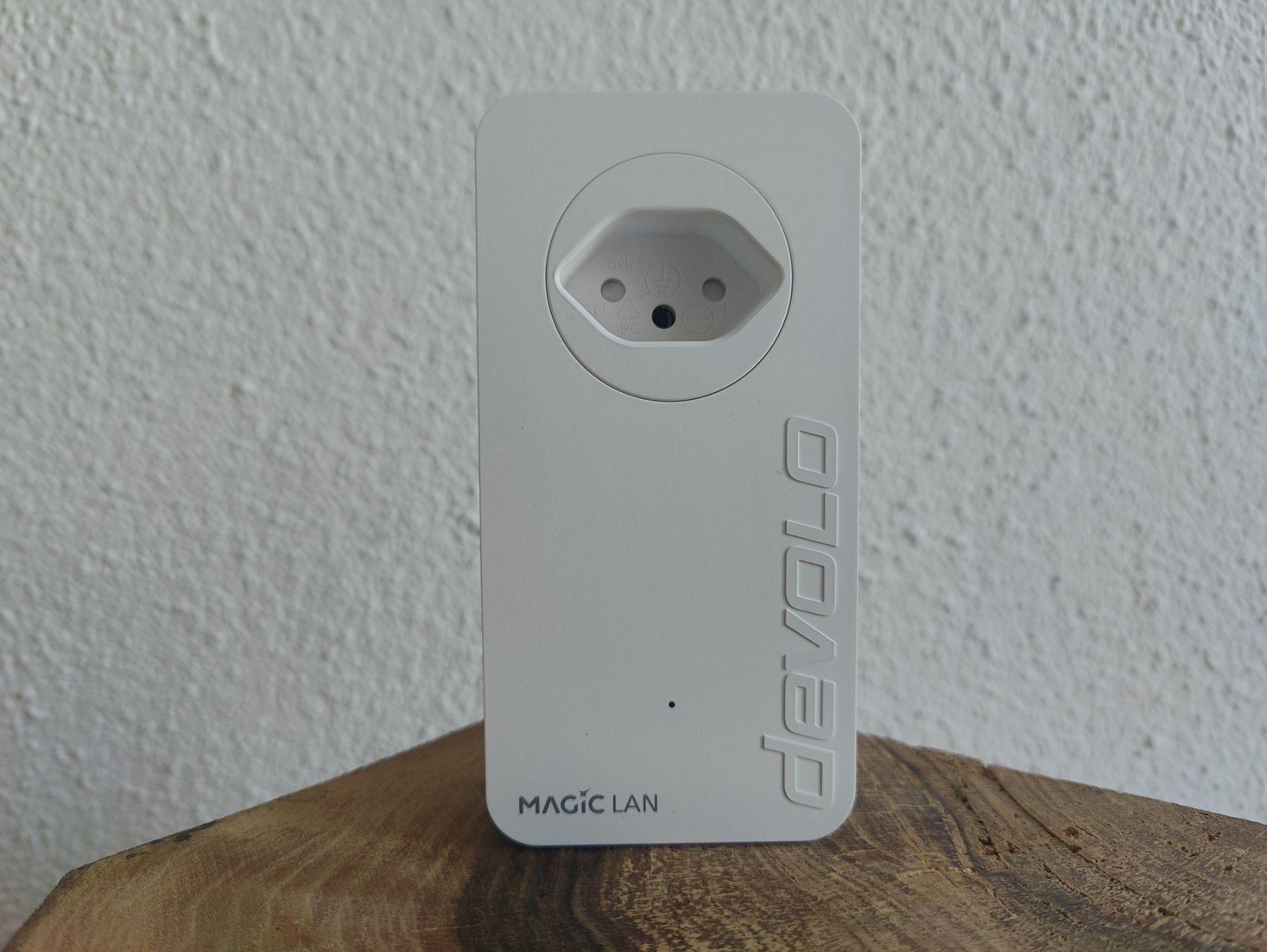 Devolo Wlan: Devolo Magic 2 WiFi next Starter Kit – Gebraucht aus Sulgen von WhiteWolf3 6
