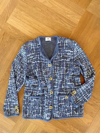 Edle Tweedjacke mit Goldknöpfen, Grösse 38